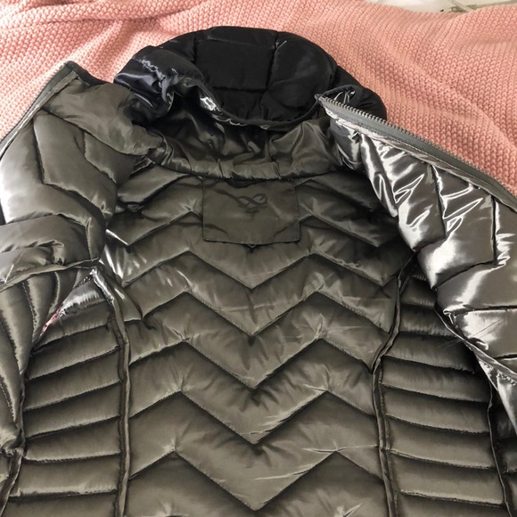 Feather filled puffy vest - Picture 3 of 6
